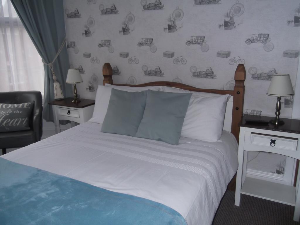 J'S Mayfair Guest House Blackpool Dış mekan fotoğraf